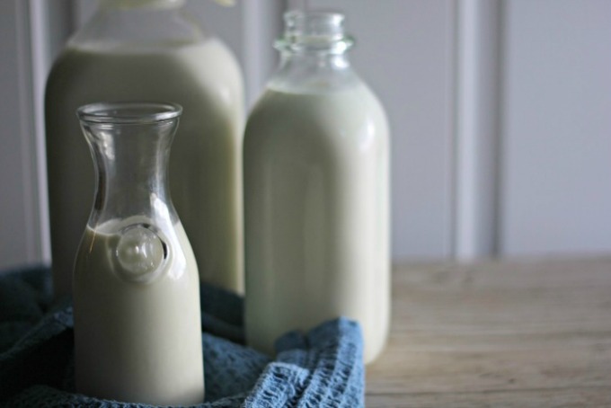 Nourishing Practices Why Raw Goat's Milk