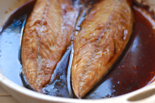 This easy and yummy teriyaki fish is perfect for a cooked fish filling for sushi! Very kid friendly too. --- The Nourishing Gourmet 