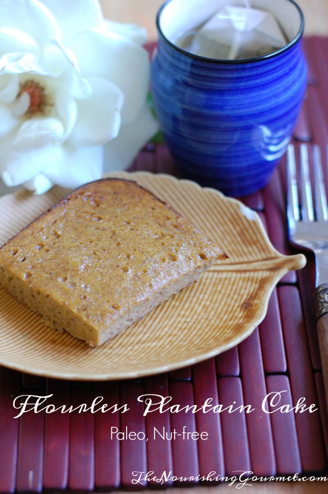 Flourless Plantain Cake - It only takes a couple of ingredients! Nut-free, paleo friendly