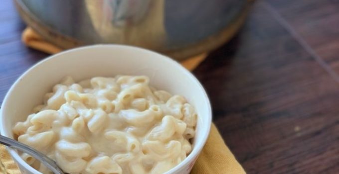 Picture of gluten-free mac and cheese in a bowl